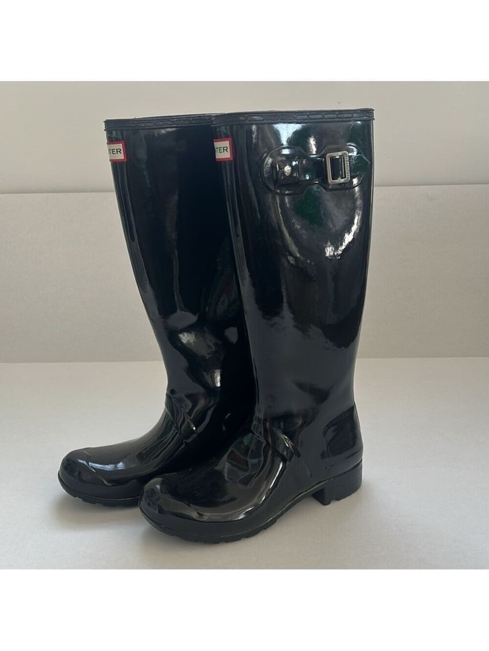 Hunter Black Glossy Tall Women Rain Boots Size 7 EUC